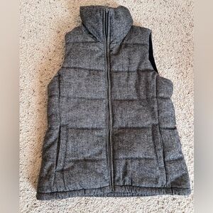 Old Navy Herringbone Patterned Vest